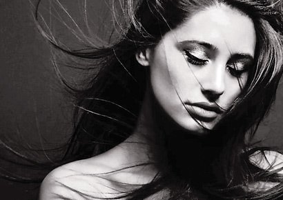 Nargis Fakhri spotted with Shayan Munshi! 